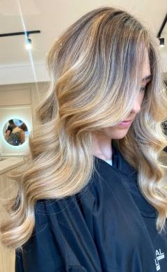 Best Hair Extensions Chandler's Ford Southampton